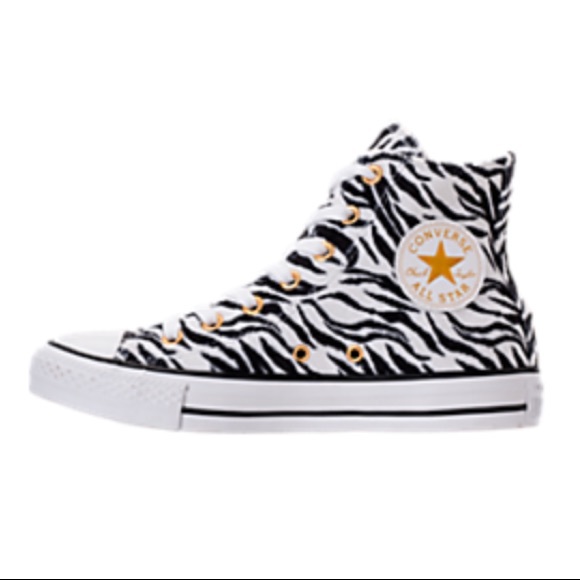 chuck taylor animal print